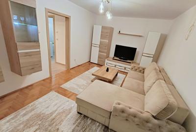 Centrul Civic - apartament 2 camere decomandat - etajul 1 - 4