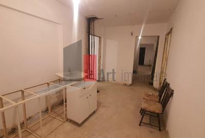 Apartament cu 4 camere decomandat în Tineretului - 4