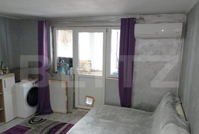 Apartament cu 2 camere semidecomandat în Micro 4 - 1