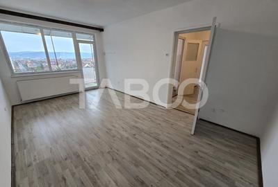 Apartament decomandat de vanzare cu 3 camere balcon zona Mihai Viteazu - 2