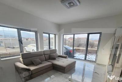 Casă cu 3 camere cu Teren 700 Mp în Central - 8