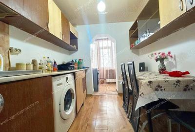 Apartament 3 camere, decomandat, mobilat, Micro 17. - 3