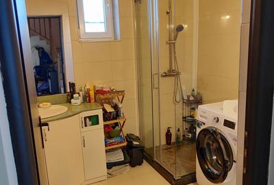 Casă cu 4 camere în Dâmbu - 1