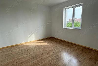 Proprietar, vand casa cu panouri fotovoltaice foarte aproape de Arad!! - 7