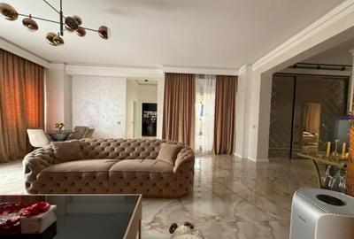 Apartament cu 4 camere decomandat în Central - 8