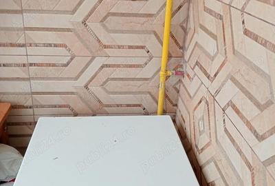 Apartament cu 3 camere decomandat în Mătăsari - 10