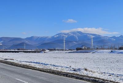 Teren de 47500 mp, în Central - 1