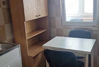 Apartament cu 2 camere semidecomandat în Brotăcei - 1