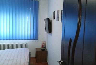 Apartament cu 2 camere semidecomandat în Aurel Vlaicu - 2