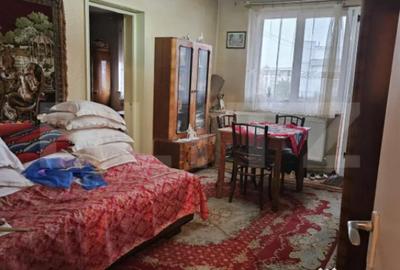 Apartament cu 2 camere semidecomandat în 9 Mai - 1