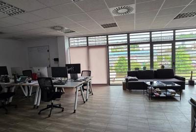 Spațiu comercial, de 135 mp, în Central