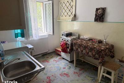 Apartament cu 4 camere semidecomandat în Micro 9 - 3