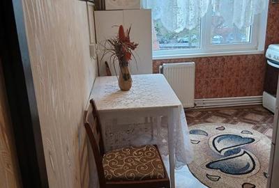 Garsonieră semidecomandată în Tractorul - 3