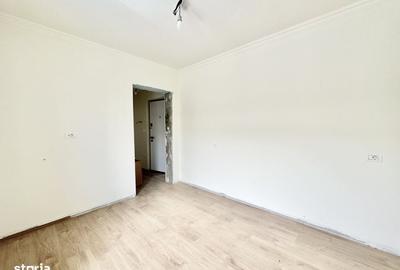 Apartament cu 3 camere decomandat în Neptun - 3