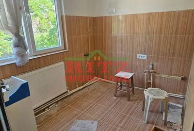 Apartament cu 2 camere în Caracal - 2