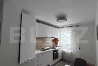 Apartament cu 3 camere decomandat în Central - 2