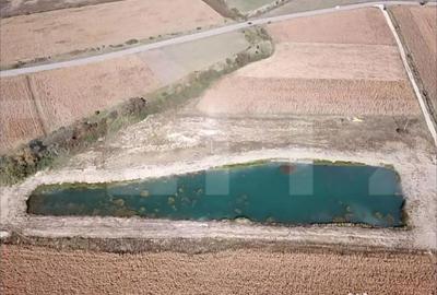 Teren de 8700 mp, în Central - 2