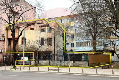 Casă cu 5 camere cu Garaj în Republica - 2