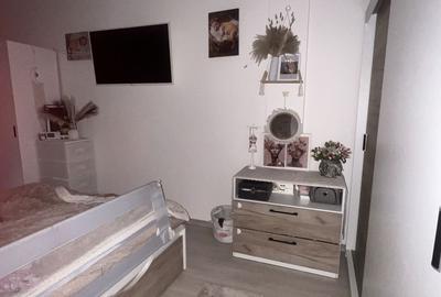 Apartament cu 3 camere decomandat în Florești - 3