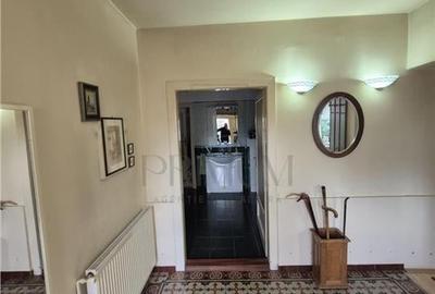 Propietate cu 2 case individuale - ingrijite - pe un teren de 800mp - zona excel - 12