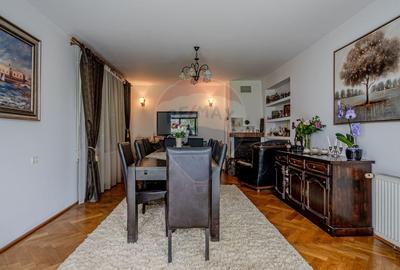 Casa / Vila cu 7 camere de vanzare in zona Bunloc - 10