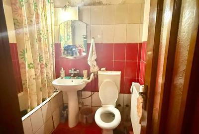 Garsonieră decomandată în Comuna din Paris - 1