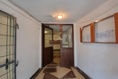 Apartament de 2 camere, semidecomandat, etaj 6/10, mobilat, Victoriei4 - 17