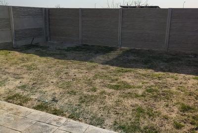 Casă cu 3 camere cu Teren 250 Mp în Remetea Mare - 10