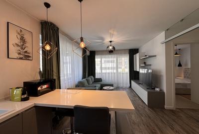 Apartament cu 2 camere decomandat, mobilat în Tractorul