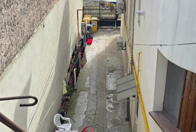 Casă cu 3 camere cu Canalizare în Tomis I - 6