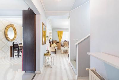 Casă cu 5 camere cu Teren 160 Mp în Pipera - 2