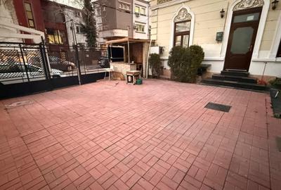 Casă individuală cu 14 camere cu Canalizare în Unirii - 13