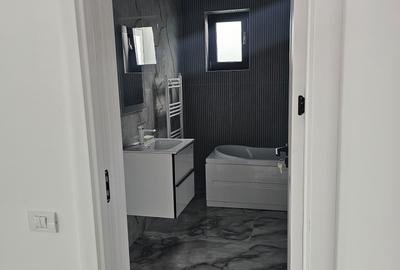 Casă cu 3 camere în Valu lui Traian