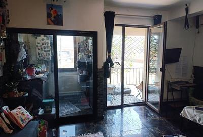 Garsonieră semidecomandată în Roșu - 2