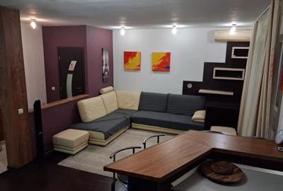 Apartament cu 2 camere semidecomandat, mobilat în Nicolina - 1