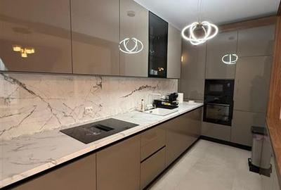 Apartament cu 2 camere decomandat în Tractorul - 18