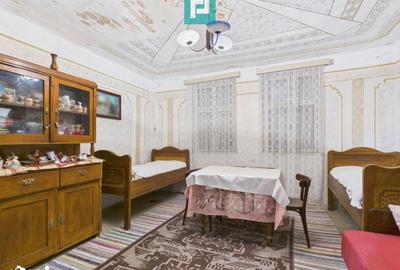 Casă cu 4 camere cu Teren 1461 Mp în Central - 8