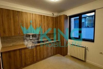 Apartament cu 4 camere în Arcul de Triumf