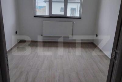 Casa de vanzare, cu 6 camere, 288 mp, zona Voinesti - 8