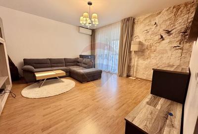 Apartament cu 4 camere decomandat, mobilat în Sebastian