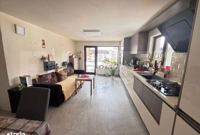 Casă cu 4 camere cu Teren 2700 Mp în Central - 3