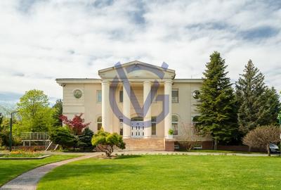 Casă individuală cu 10 camere cu Canalizare în Sisești - 3