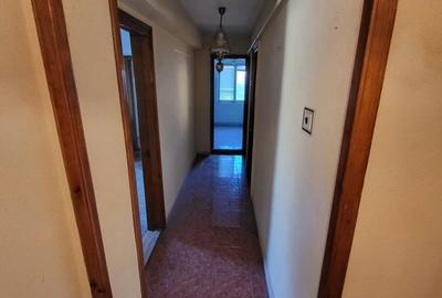 Apartament cu 3 camere decomandat în Pârscov - 8