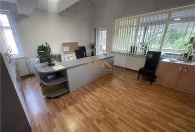 Spațiu comercial, de 100 mp, în Central - 5