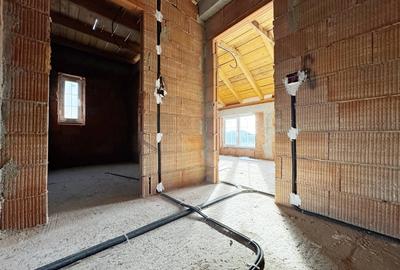 Duplex 3 camere 305mp teren, P+M, 95mp utili+15mp terasa -Calea Urseni - 9