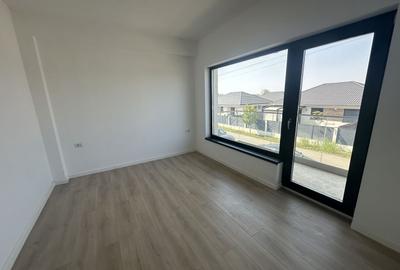 Casă individuală cu 4 camere cu Canalizare în Tunari - 13