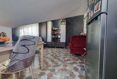 Apartament cu 3 camere semidecomandat, mobilat în Bucium - 2