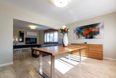 Duplex cu 5 camere în Central