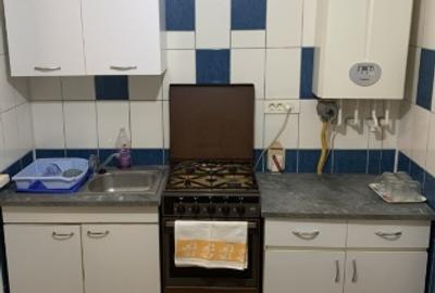 Garsonieră decomandată în Schei - 2