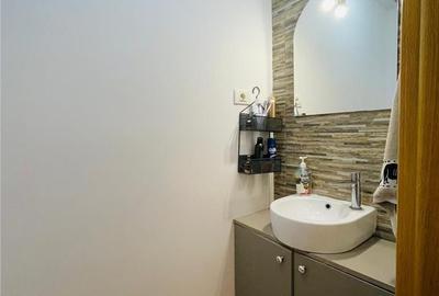 Casă cu 4 camere cu Teren 50 Mp în Central - 7